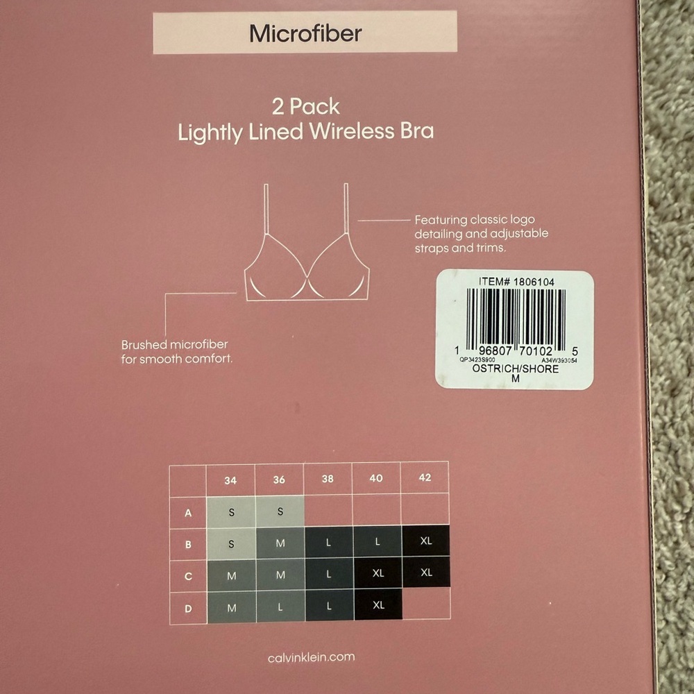 ⭐️ Firm Price⭐️ Calvin Klein Lightly Lined Wireless Bra 2-Pack - Picture 3 of 5